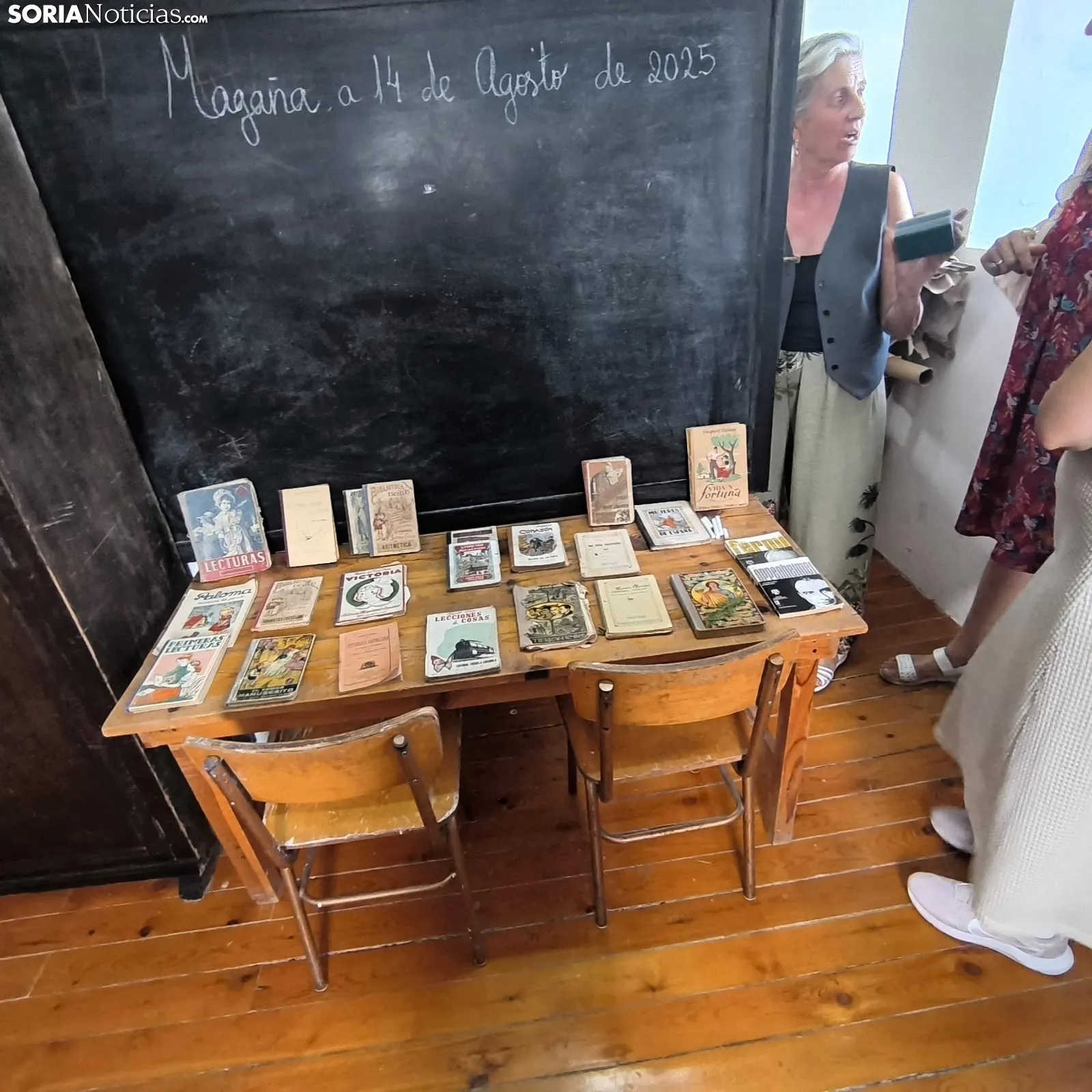 Exposición 'La Escuelita' de Magaña. 