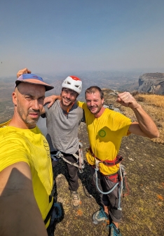 Una imagen del ascenso. 