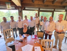 Foto 3 - Valdelavilla acoge la presentación del libro sobre su historia durante sus fiesta patronal