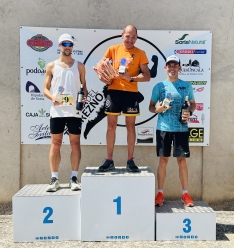 Foto 4 - Correr 14 kilómetros para llevarte a casa tu altura en torreznos: la original carrera de Chércoles ya conoce a sus ganadores