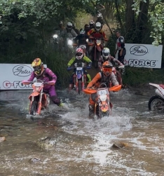 Foto 3 - Un piloto soriano remonta 101 puestos en el Meringrades, una de las pruebas m&aacute;s exigentes de enduro