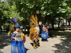 Foto 4 - Galer&iacute;a y cr&oacute;nica: Los colores de Bolivia inundan Soria en honor a la Virgen de Urkupi&ntilde;a