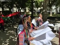 Foto 43 - Galer&iacute;a y cr&oacute;nica: Los colores de Bolivia inundan Soria en honor a la Virgen de Urkupi&ntilde;a