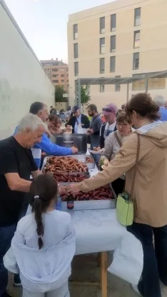 Foto 13 - De la tanguilla a la fiesta de la espuma: Santa B&aacute;rbara une a todas las generaciones