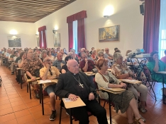 Foto 3 - Ágreda inaugura su curso de verano sobre la Celtiberia con un lleno absoluto