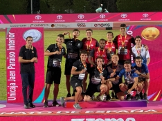 Foto 3 - El Atletismo Numantino consigue el oro y bate el r&eacute;cord del campeonato de Espa&ntilde;a en el 4&times;400