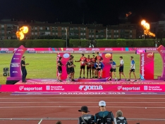 Foto 4 - El Atletismo Numantino consigue el oro y bate el r&eacute;cord del campeonato de Espa&ntilde;a en el 4&times;400