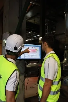 Visita del equipo amarillo a las instalaciones de REBI. 