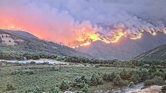 Evolución de los incendios activos en Castilla y León