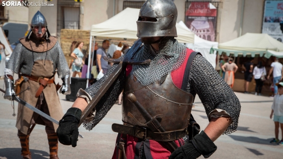 GALERÍA | Vistoso y esmerado mercado medieval en Medinaceli