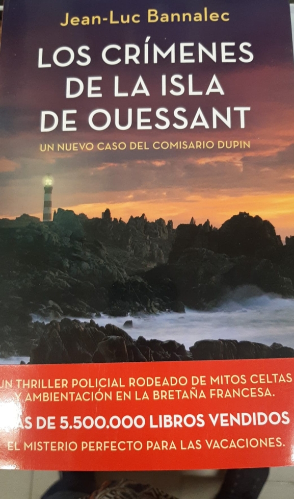 El Club de Lectura del Casino analiza Los crímenes de la isla de Ouessant