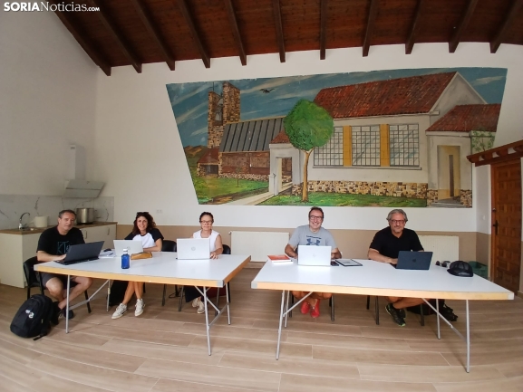 Teletrabajo en el campo: de antigua escuela a coworking, Barriomartín se reinventa contra la despoblación