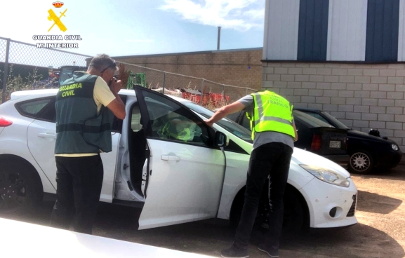 La Guardia Civil investiga a un conductor por fingir el robo de su coche tras un accidente en Soria