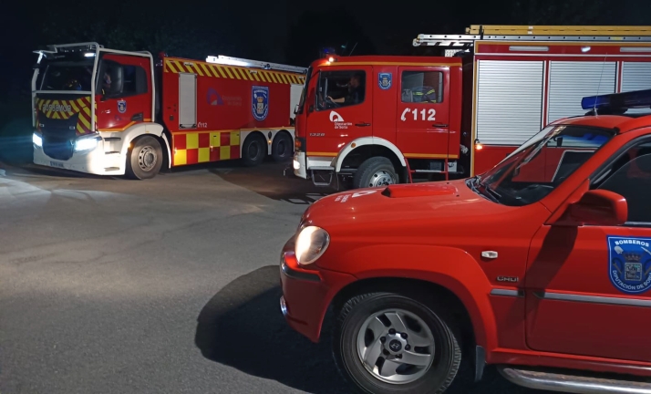 Bomberos de la provincia de Soria, en la frontera de El Bierzo con Galicia para reforzar la protección