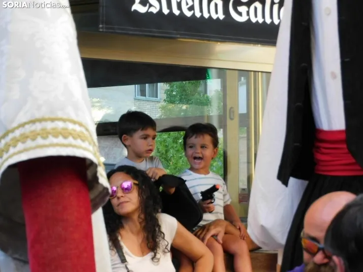 Gigantes y cabezudos 2025 en Soria