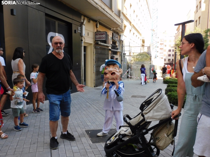 Gigantes y cabezudos 2025 en Soria