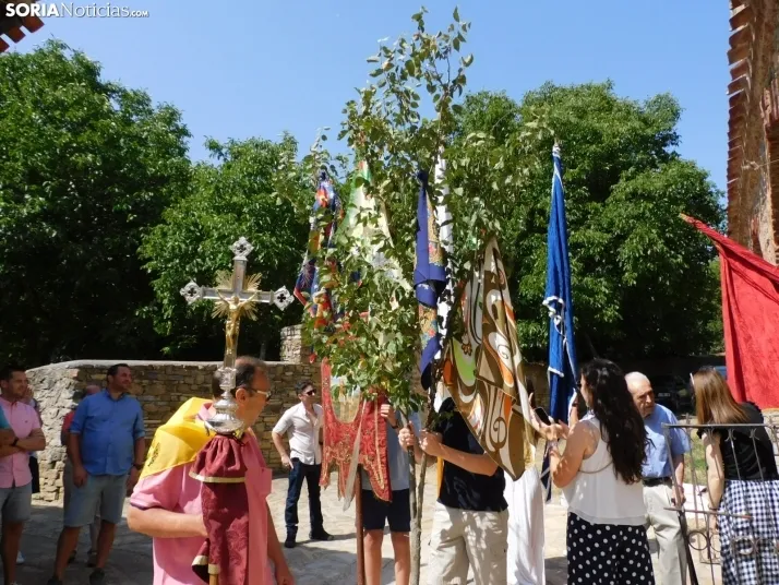 Procesión Santos Justo y Pastor en Diustes