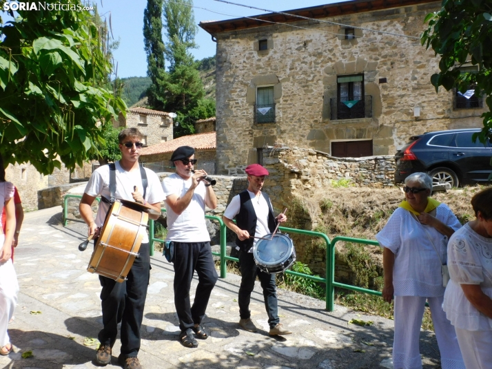 Procesión Santos Justo y Pastor en Diustes