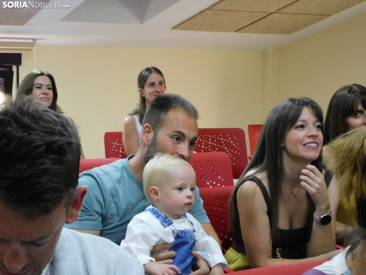 Entrega de pañuelos de Golmayo 2025