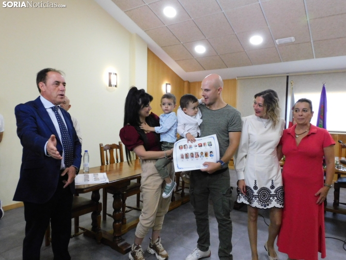 Entrega de pañuelos de Golmayo 2025