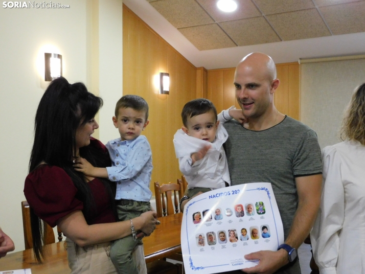 Entrega de pañuelos de Golmayo 2025