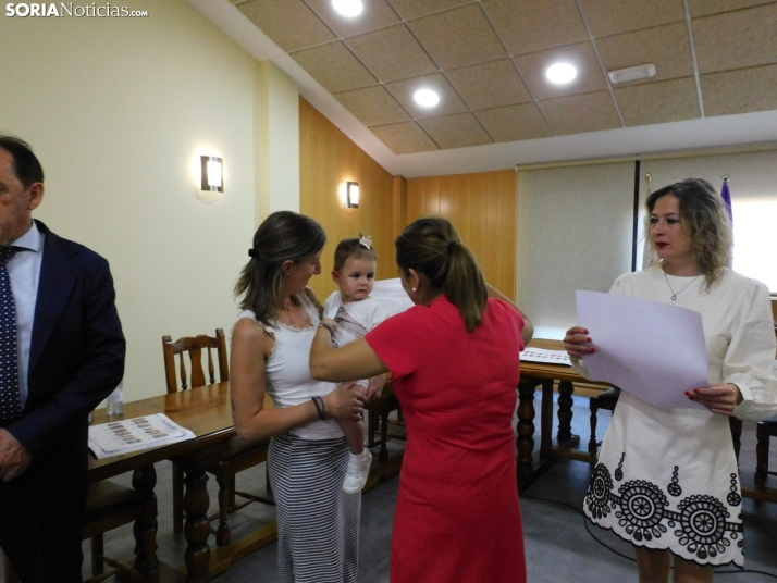 Entrega de pañuelos de Golmayo 2025