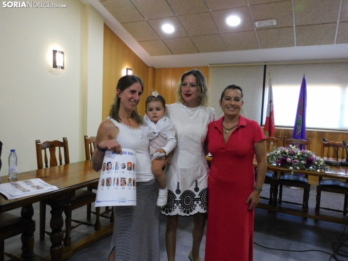 Entrega de pañuelos de Golmayo 2025