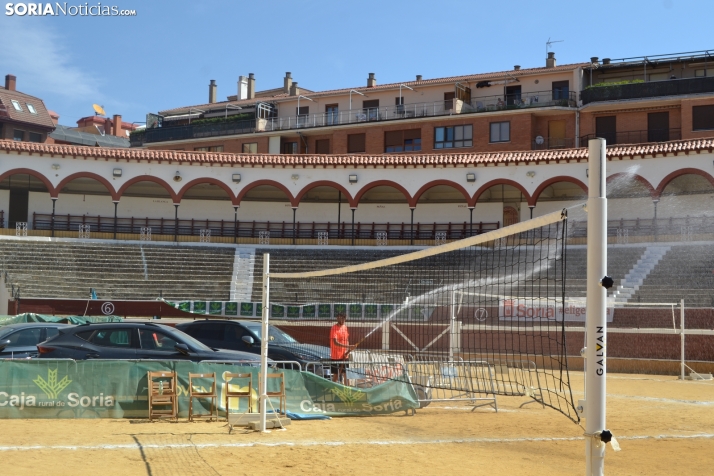 En im&aacute;genes: Las finales del V&oacute;ley Plaza empiezan con los m&aacute;s peque&ntilde;os