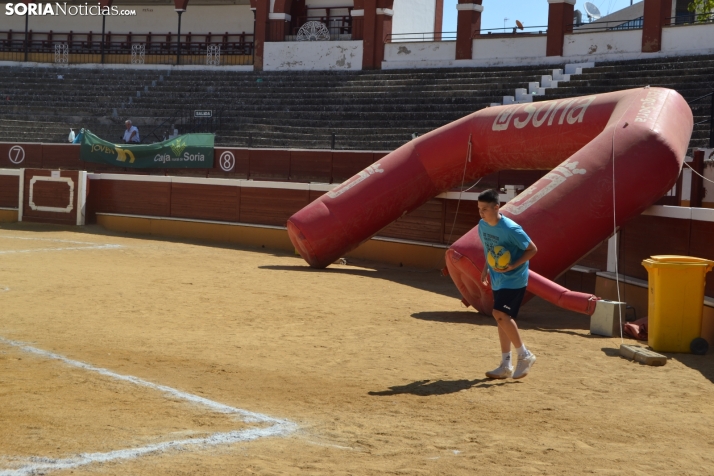 En im&aacute;genes: Las finales del V&oacute;ley Plaza empiezan con los m&aacute;s peque&ntilde;os