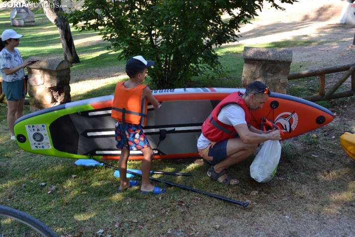 En im&aacute;genes: Cientos de pirag&uuml;istas surcan las aguas del Duero en la XXII edici&oacute;n de su Tra