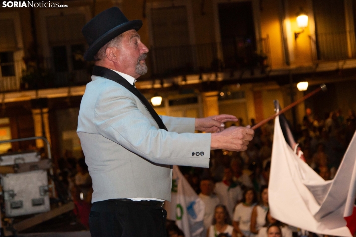 El Burgo baila la Rueda