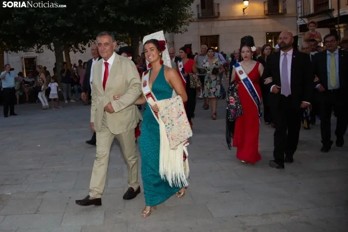 El Burgo baila la Rueda