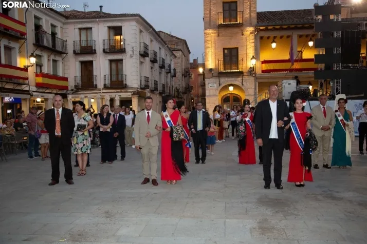 El Burgo baila la Rueda