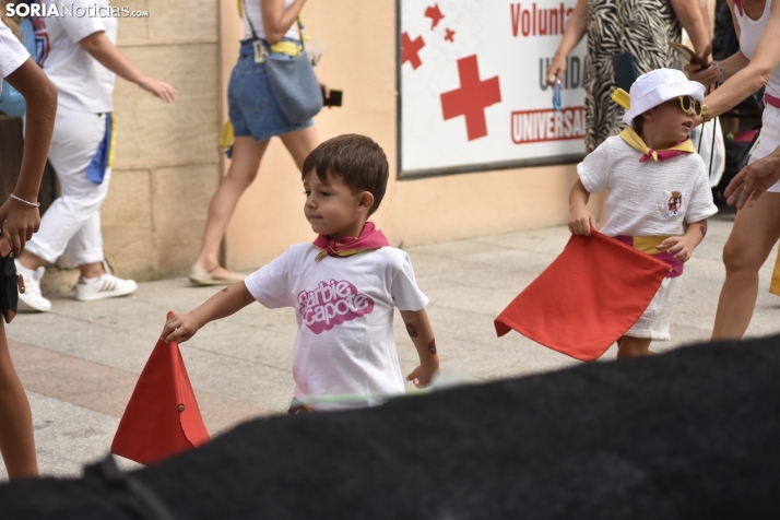 Encierro infantil en El Burgo de Osma.