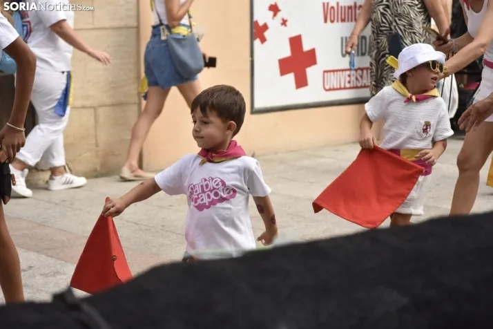 Encierro infantil en El Burgo de Osma.