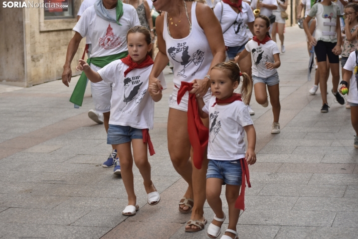 Encierro infantil en El Burgo de Osma.