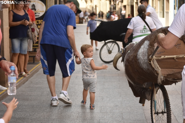 Encierro infantil en El Burgo de Osma.