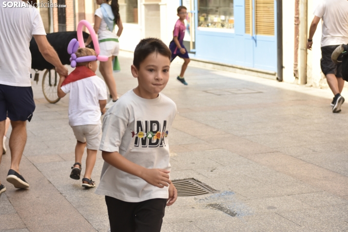 Encierro infantil en El Burgo de Osma.