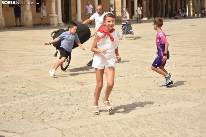 Encierro infantil en El Burgo de Osma.