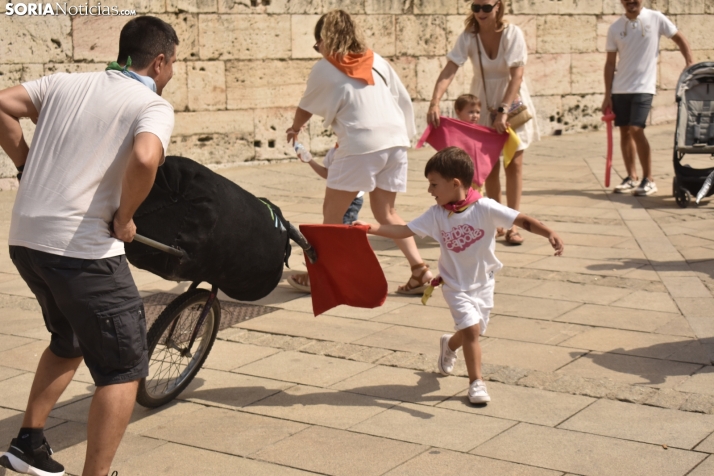 Encierro infantil en El Burgo de Osma.