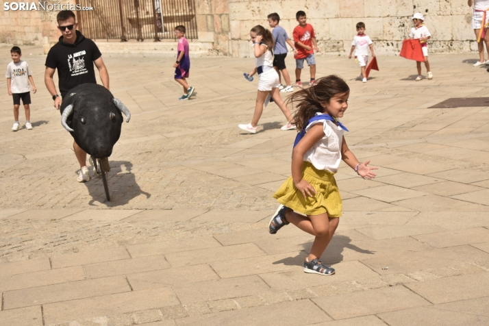 Encierro infantil en El Burgo de Osma.