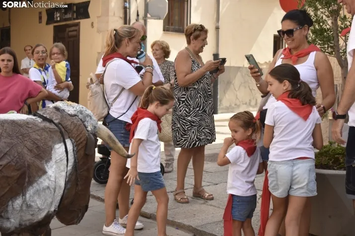 Encierro infantil en El Burgo de Osma.