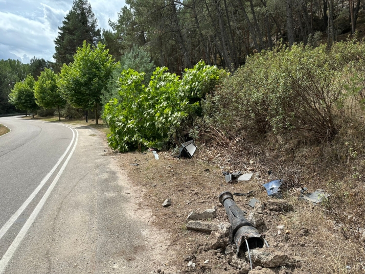 Estrepitoso accidente vial en San Leonardo de Yag&uuml;e