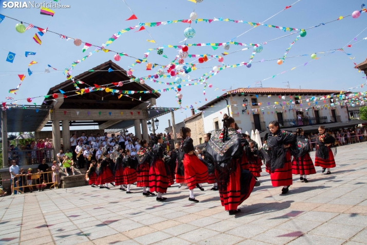 Jotas en Covaleda 2025