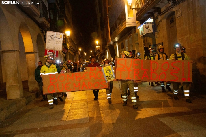 Marcha Bomberos Forestales 