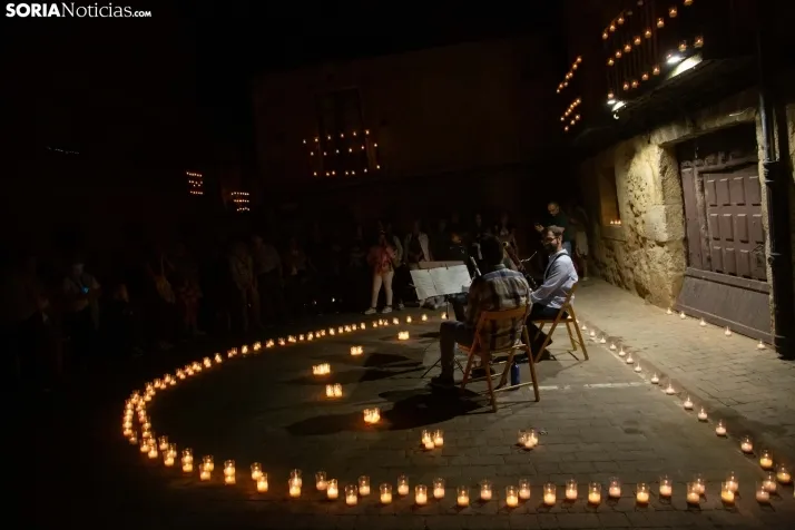 Noche de Música y Velas