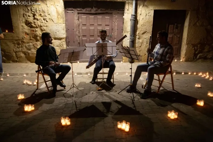 Noche de Música y Velas