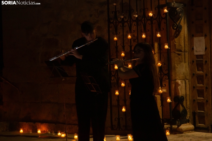Noche de Música y Velas