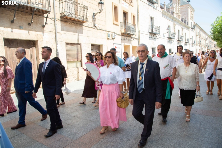 Ofrenda floral a la Virgen del Espino