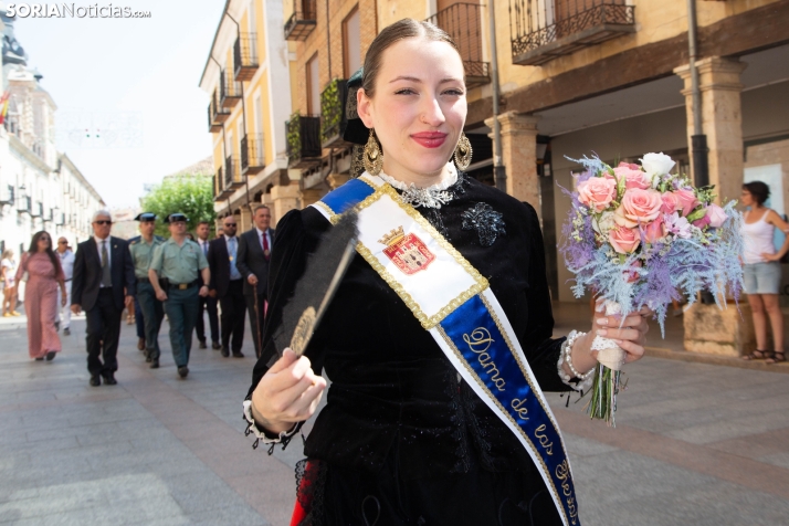 Ofrenda floral a la Virgen del Espino